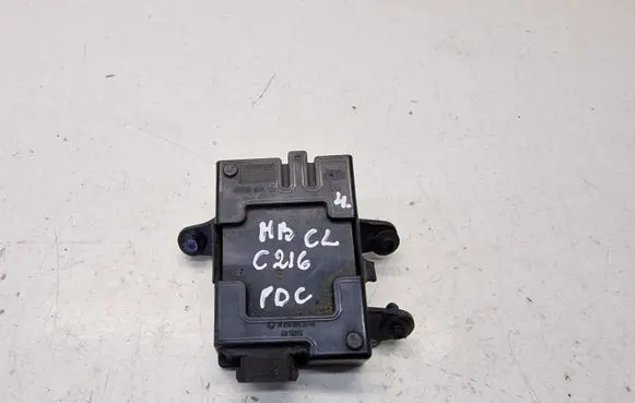 Mercedes-Benz CL C216 Front parking sensor holder (PDC) A2163850640