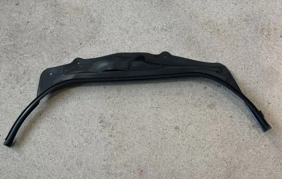 BMW 5 G30 G31 Other engine bay part 7359257