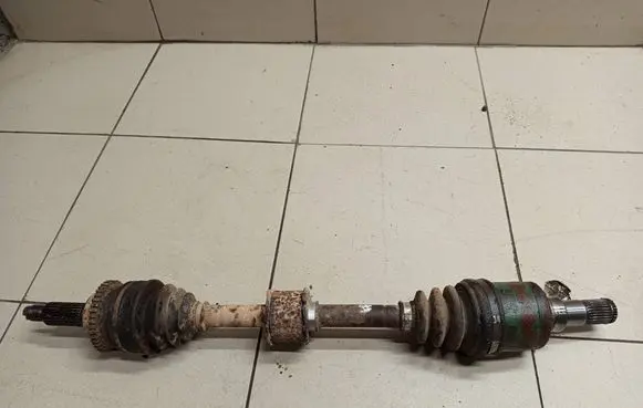 Suzuki Liana Front driveshaft