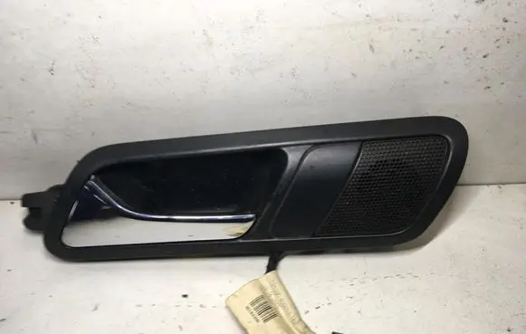 Volkswagen PASSAT B6 Rear door interior handle 3C4839113