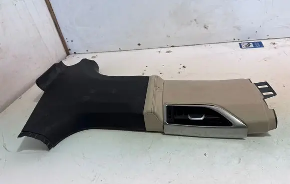BMW 7 G11 G12 (B) pillar trim (bottom) 7355332 T110875 15894110