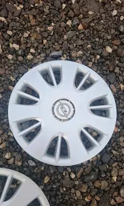 Opel Corsa D R15 wheel hub/cap/trim GMT2161 13214814