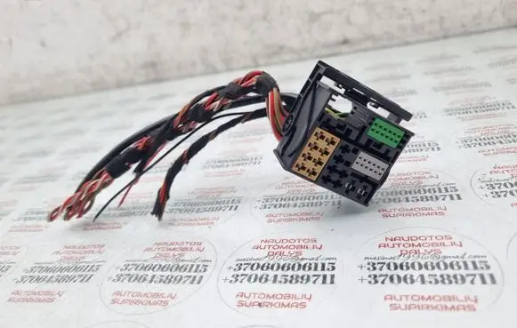 Skoda Octavia Mk3 (5E) Sound system wiring loom 8X0035444