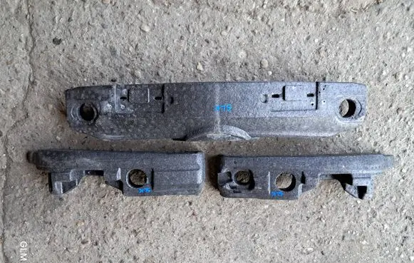 Mercedes-Benz SLK R171 Front bumper foam support bar A1718850037 A1718850237 A1718850137