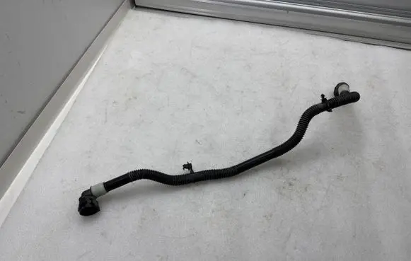 Tesla Model Y Engine coolant pipe/hose 163159500B