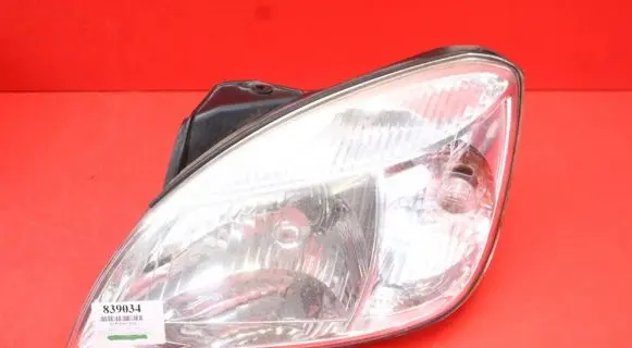 KIA Rio Headlight/headlamp 92101-1G0L
