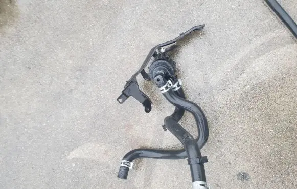 Electric auxiliary coolant/water pump