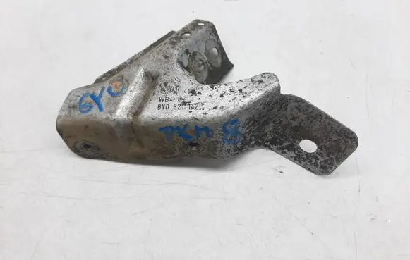 Volkswagen Polo IV 9N3 Fender mounting bracket 6Y0821142
