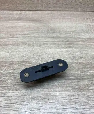 BMW 7 E38 Rear door sensor 8352773