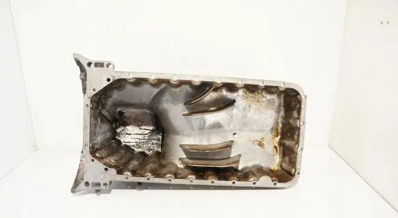 Oil sump