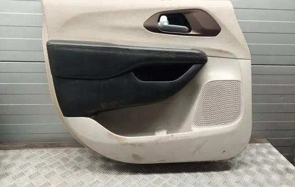 Chrysler Pacifica Front door card panel trim 5RP552D2AC