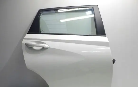 Hyundai Bayon Rear door