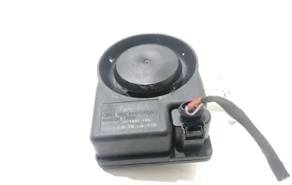 Audi Q5 SQ5 Alarm system siren 8T2951285