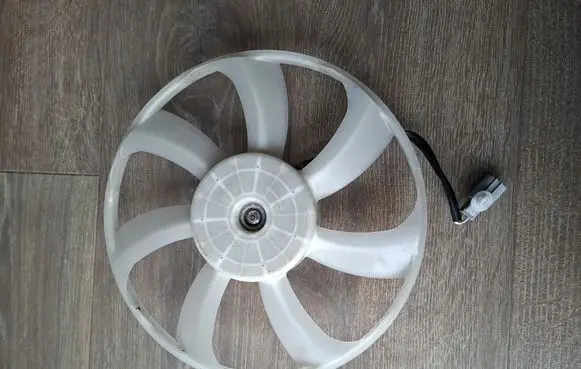 Toyota C-HR II Fan impeller 2680000440 1636324170
