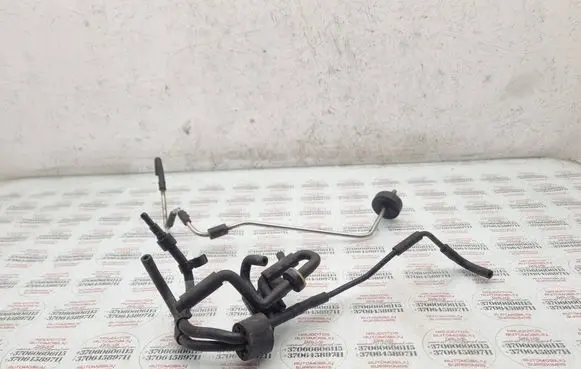 Volkswagen PASSAT B6 Vacuum line/pipe/hose 