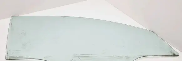 Mazda 3 I Front door window glass four-door