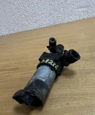 Mercedes-Benz E W124 Electric auxiliary coolant/water pump 0008359464 D8288