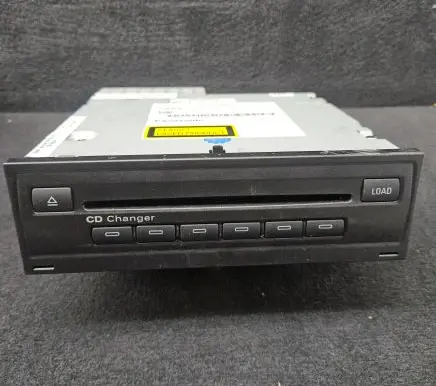 Audi A6 S6 C6 4F CD/DVD changer 4E0035110A 4E0910110C CXCA1693G