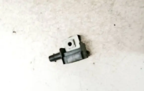 BMW 5 GT F07 Airbag deployment crash/impact sensor 6577922417704 65779224177-04