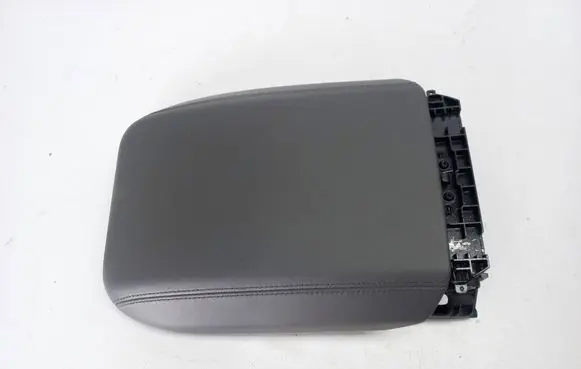 Porsche Cayenne (9Y0 9Y3) Armrest