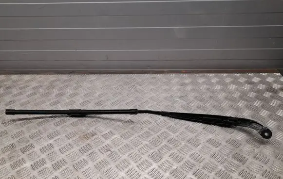 Audi A3 S3 8V Front wiper blade arm 8V1955408B