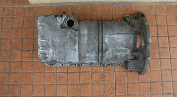 Mercedes-Benz E W210 Oil sump 6110140002