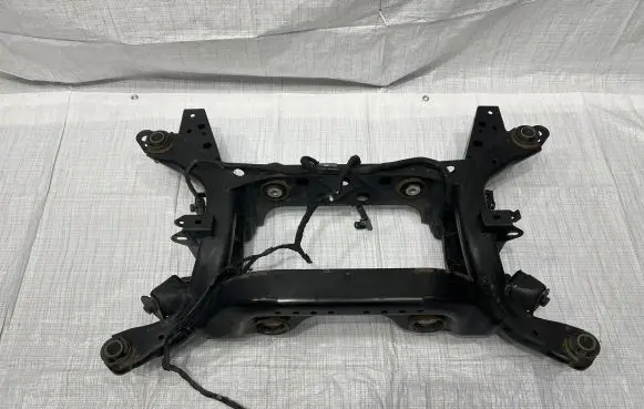 Ford Mustang VI Rear axle beam with reductor 