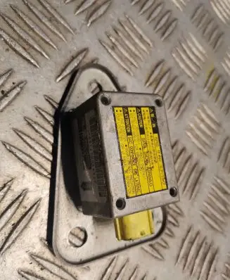 Lexus SC 300 - 400 Airbag deployment crash/impact sensor 8986024020