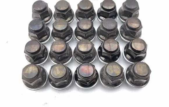 Toyota C-HR II Nuts/bolts 