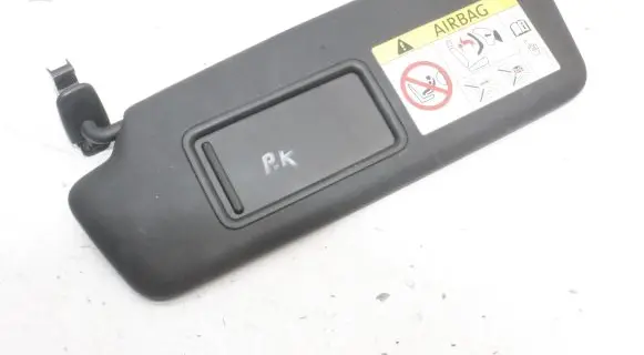 Audi Q3 8U Sun visor