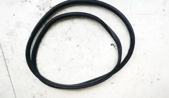 Mini Cooper Countryman R60 Rubber seal rear door 9801388