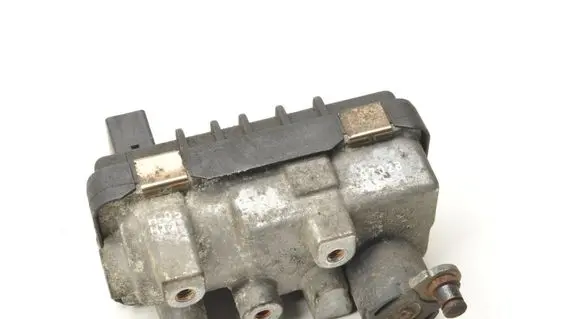 Volvo S80 Turbo charger electric actuator 30774992