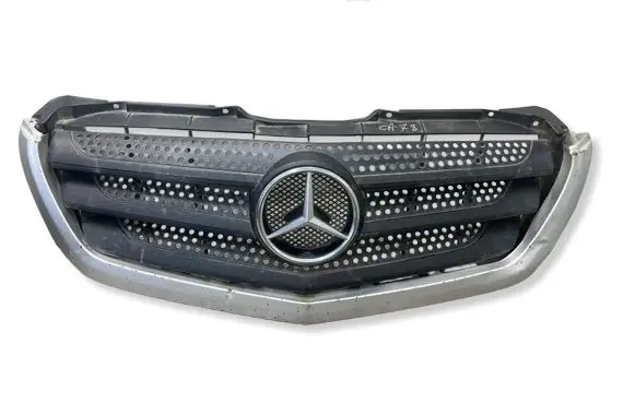 Mercedes-Benz Sprinter W906 Front bumper upper radiator grill 