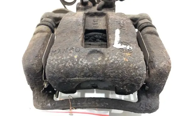 Hyundai i20 (GB IB) Rear brake caliper 