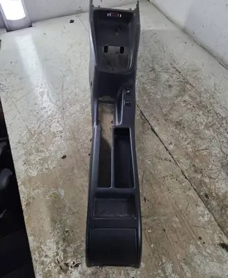 Seat Leon (1M) Center console 