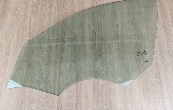 BMW 5 G30 G31 G38 Front door window glass four-door SZYBLPN57