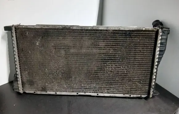 BMW 5 E39 Coolant radiator 22473440 24744