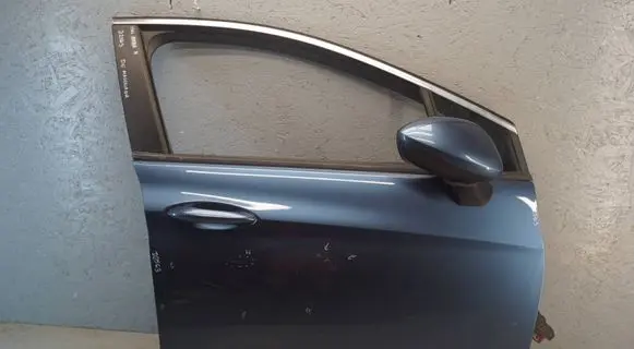 Opel Astra K Front door