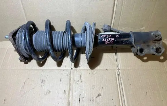 KIA Ceed Front wheel hub spindle knuckle