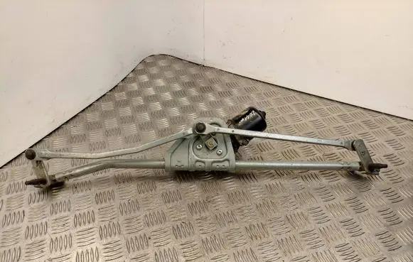 Mini One - Cooper Coupe R56 Front wiper linkage and motor 8377427 53555304