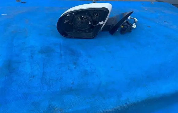 Mercedes-Benz E W213 Front door electric wing mirror A2138101103 8004266 3470211016