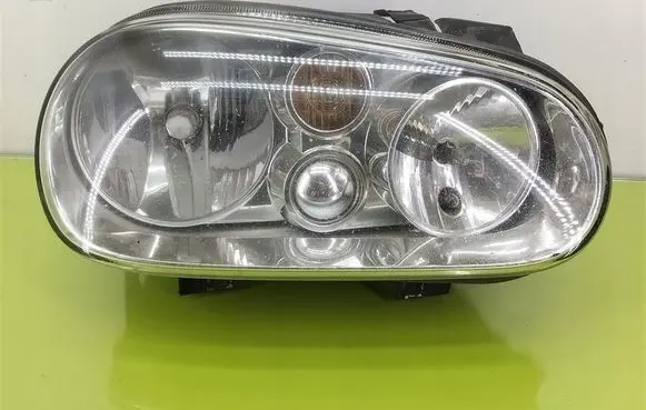 Volkswagen Golf IV Headlight/headlamp 1J1941016B