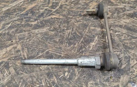 Rear anti-roll bar/stabilizer link
