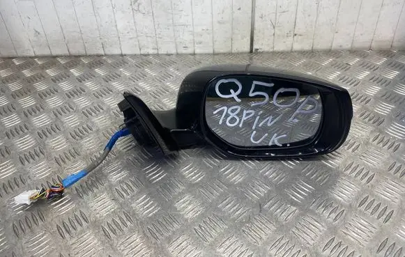 Infiniti Q50 Front door electric wing mirror E11038068