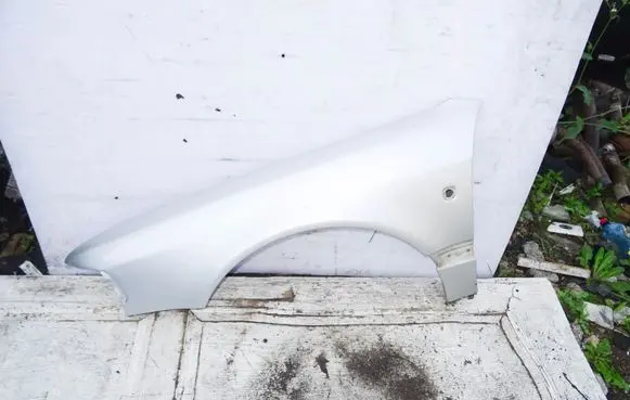 Audi A8 S8 D2 4D Fender 4D0821111