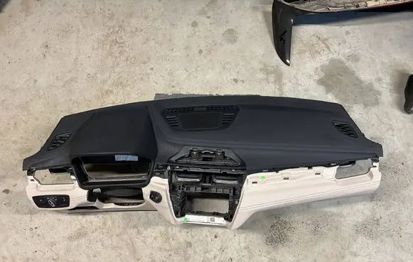 BMW X2 F39 Dashboard 9379129 9384458 39938445806