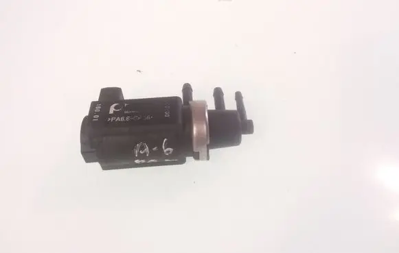Audi A6 S6 C5 4B Turbo solenoid valve 059906627