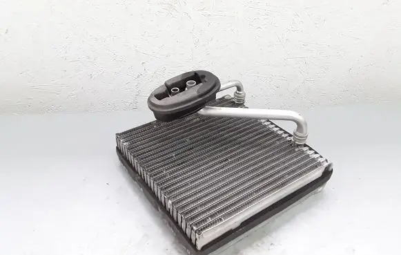 Volkswagen PASSAT B7 Air conditioning (A/C) radiator (interior) NOCODE
