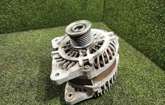 Renault Trafic III (X82) Generator/alternator 231006729R A003TX2581ZE