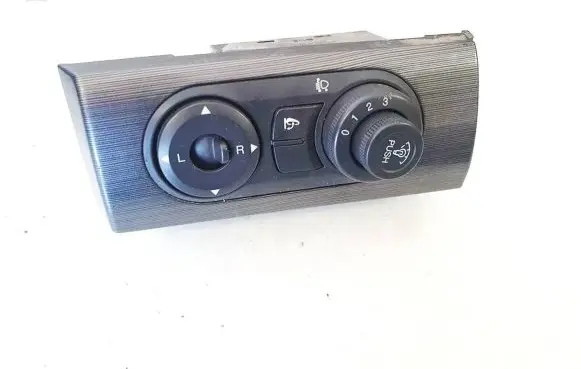 Chevrolet Captiva Wing mirror switch ek6h15